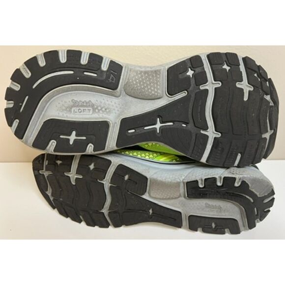Brooks Ghost 14 running shoes. Size 10.5(M)/12(W) - Picture 9 of 11